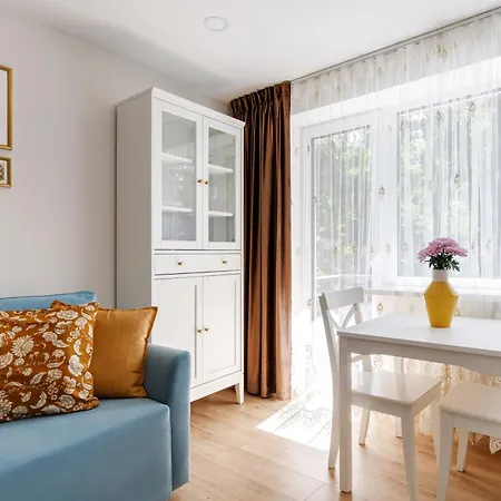 Appartement Old Town 1bdr With Balcony Courtyard View *